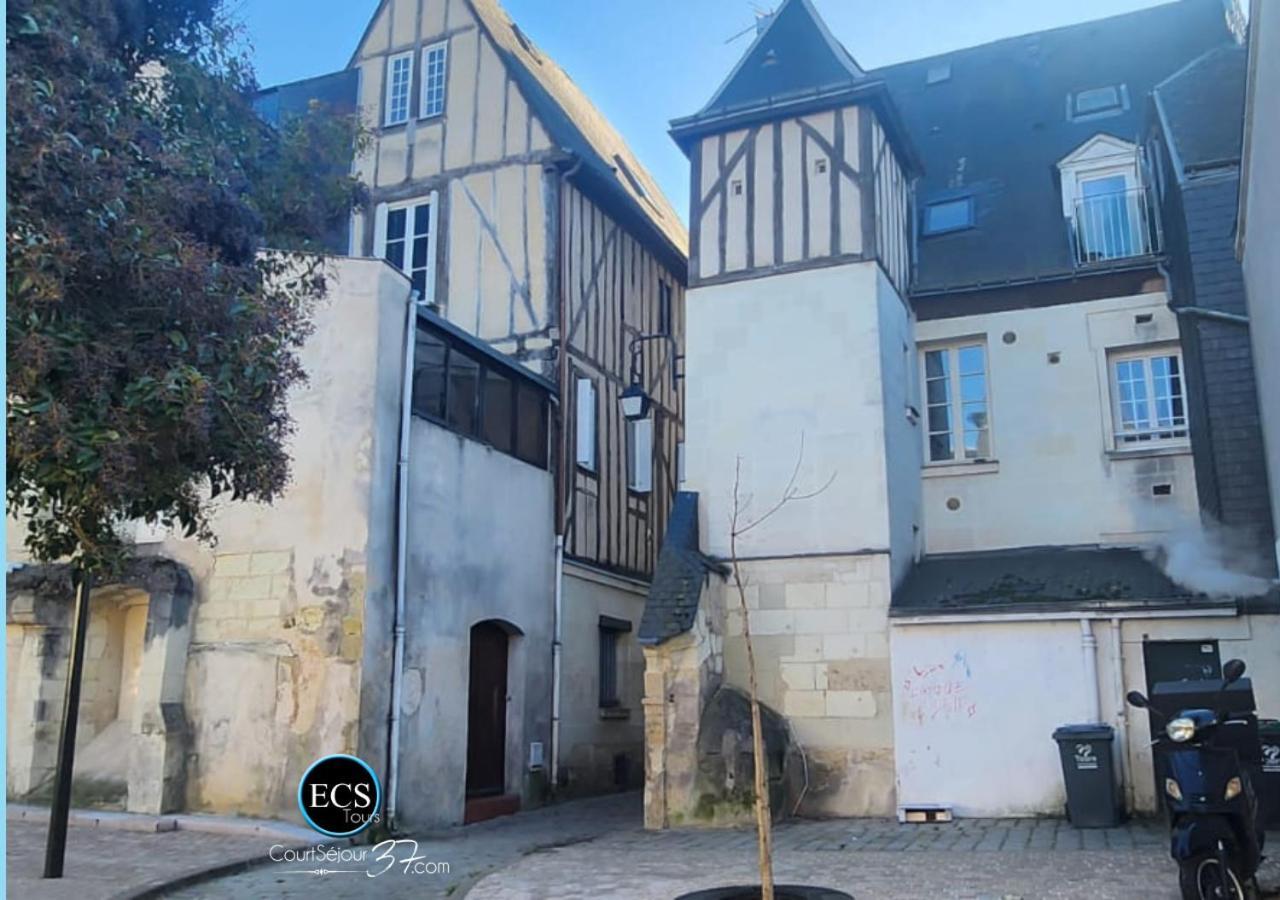 "Colbert Studio" Coeur De Ville - Cathedrale Saint Gatien Tours Exterior foto
